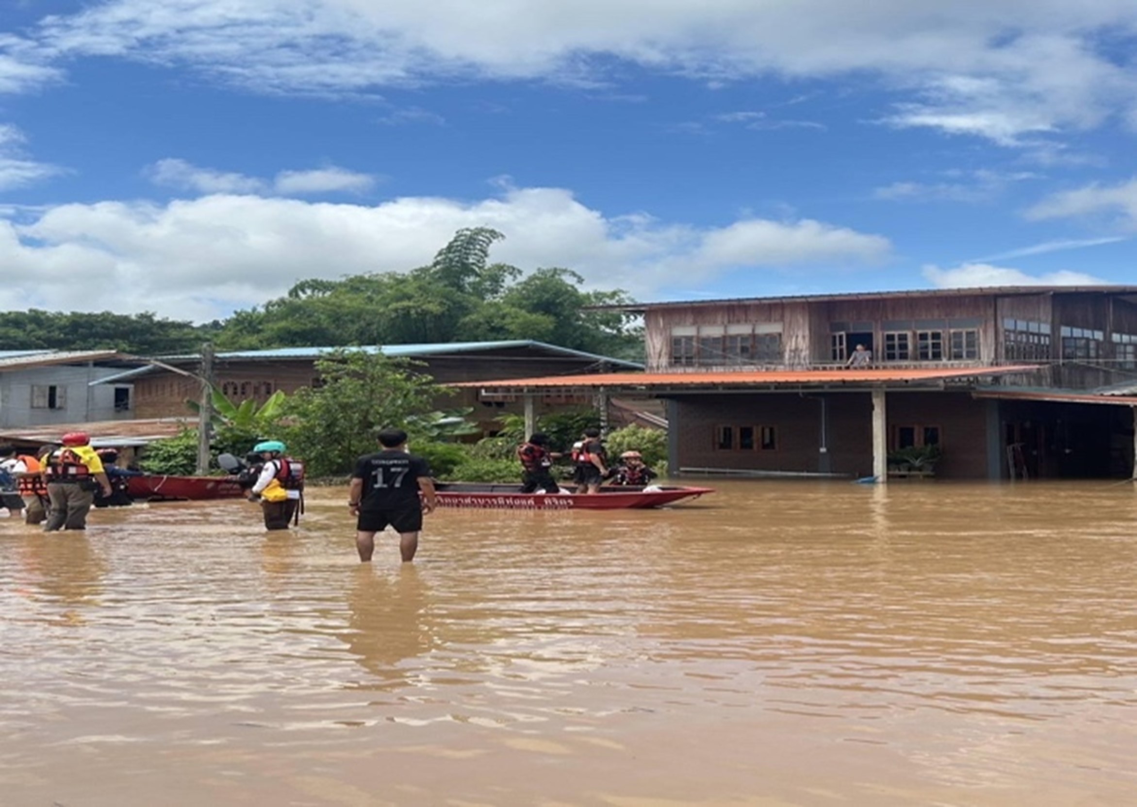 เรื่องเล่า ไร้บ้าน แต่ไม่ไร้กัน