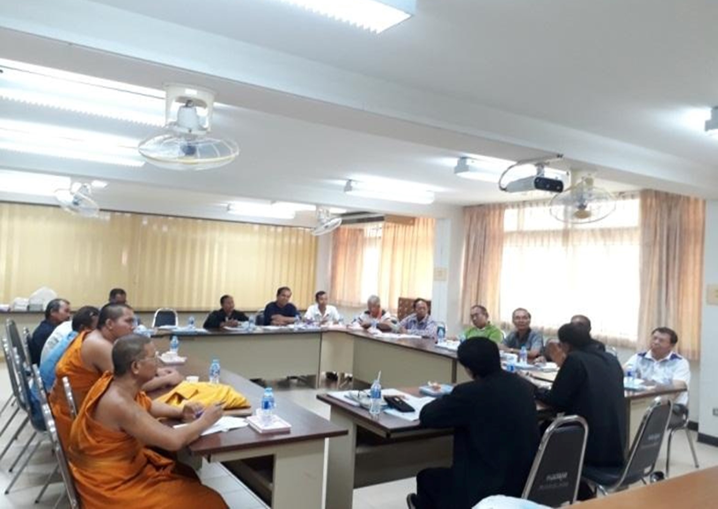 “กองบุญผ้าป่าสามัคคี   เพื่อชีวิตผู้ยากลำบากบุรีรัมย์”